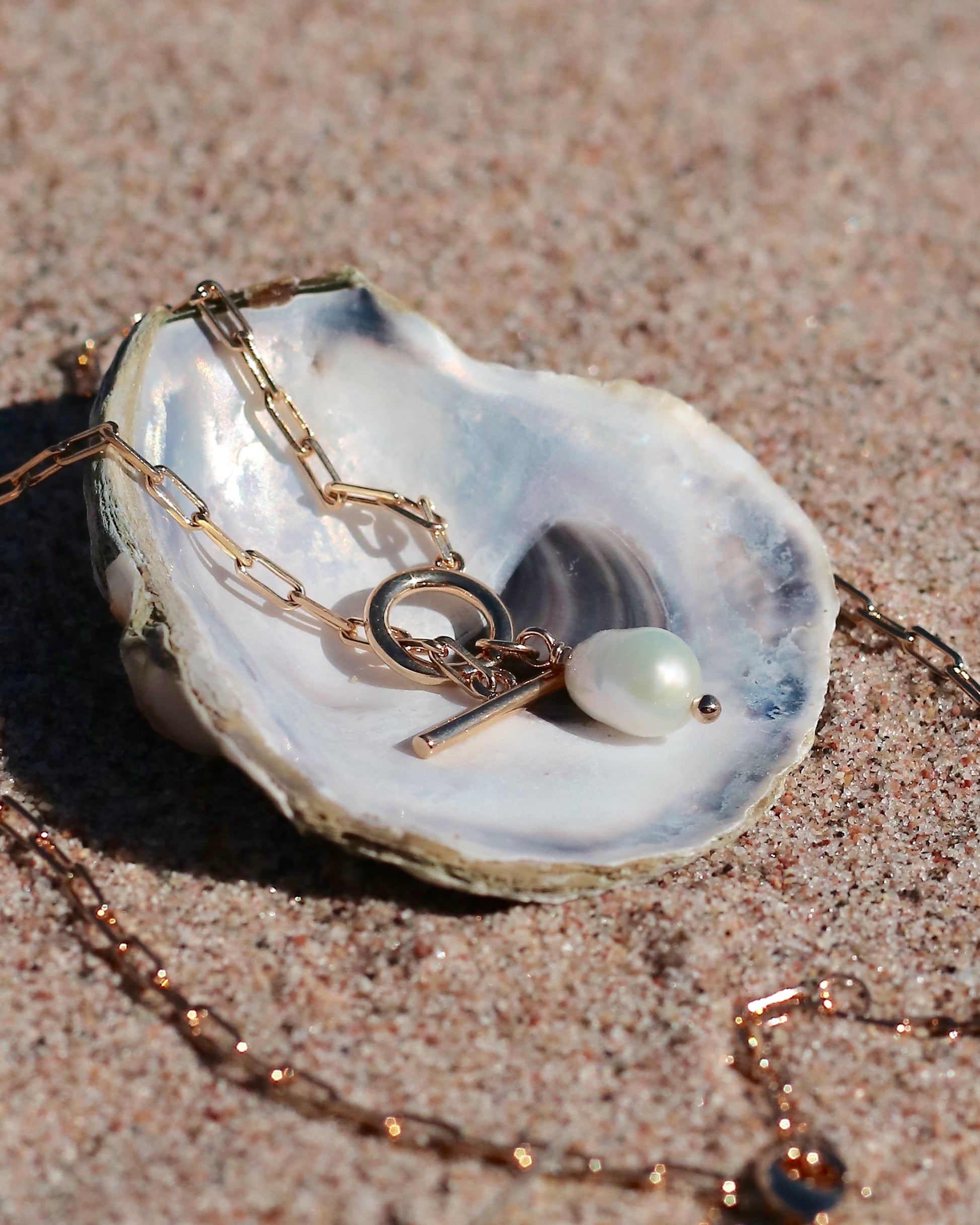 Linear Necklace with Cultured Pearl, Gold Plated